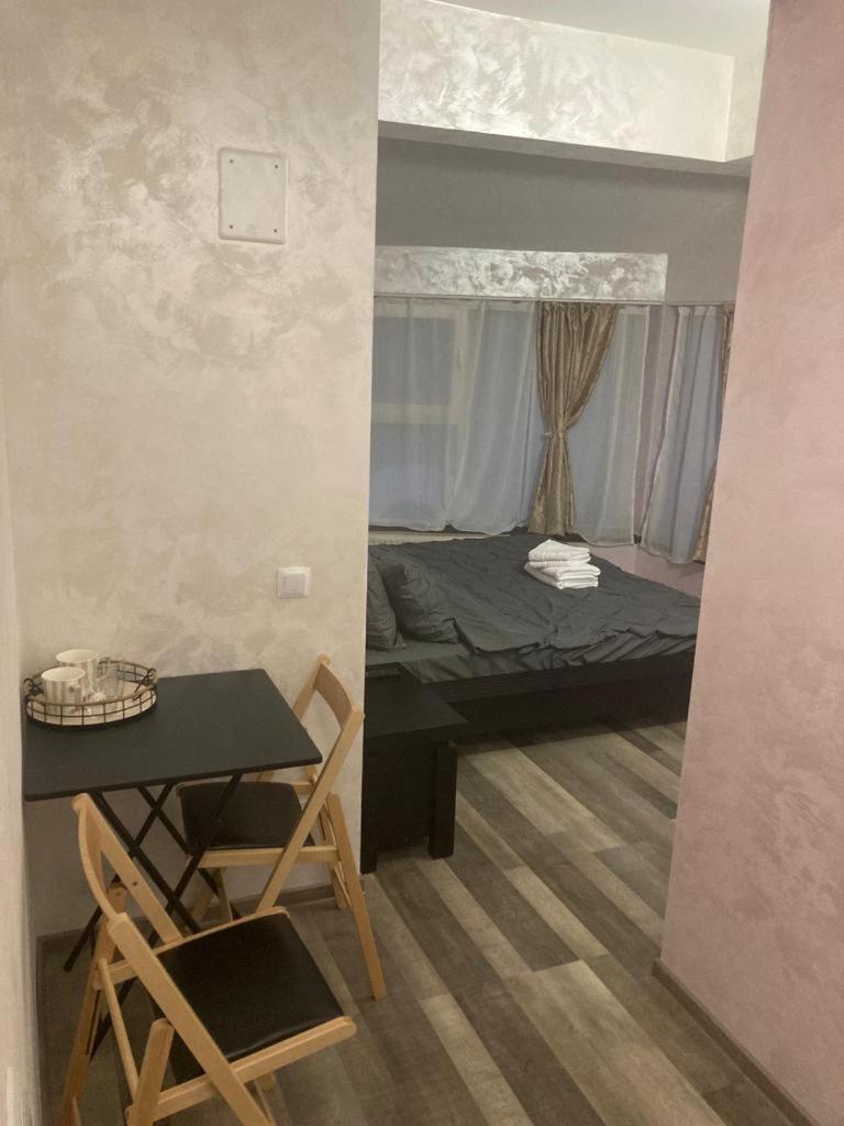 Apartments4Rent Яш Екстериор снимка